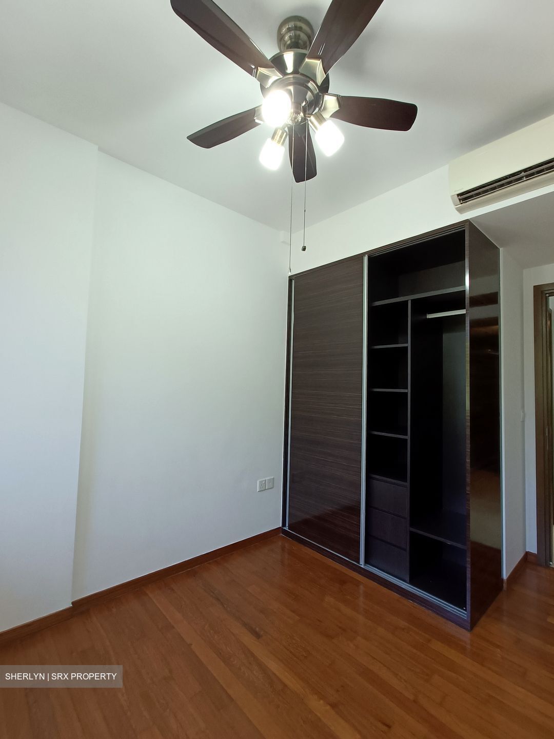 The MKZ (D9), Apartment #633375701